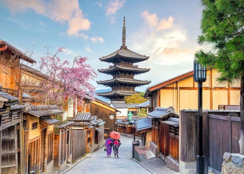 10-Night Independent Japan by Bullet Train